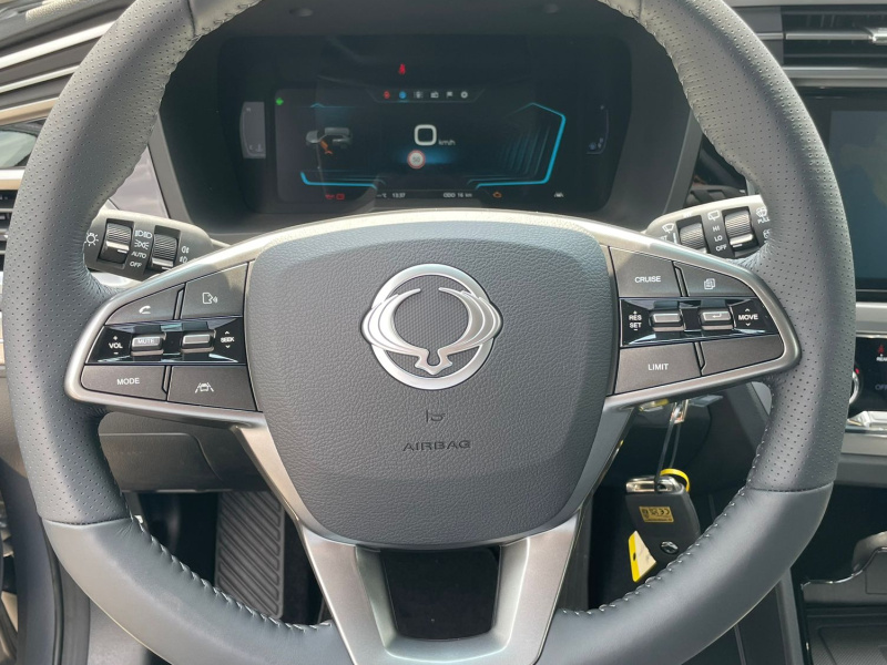 Ssang Yong Korando Style+ MT / FWD / ADE