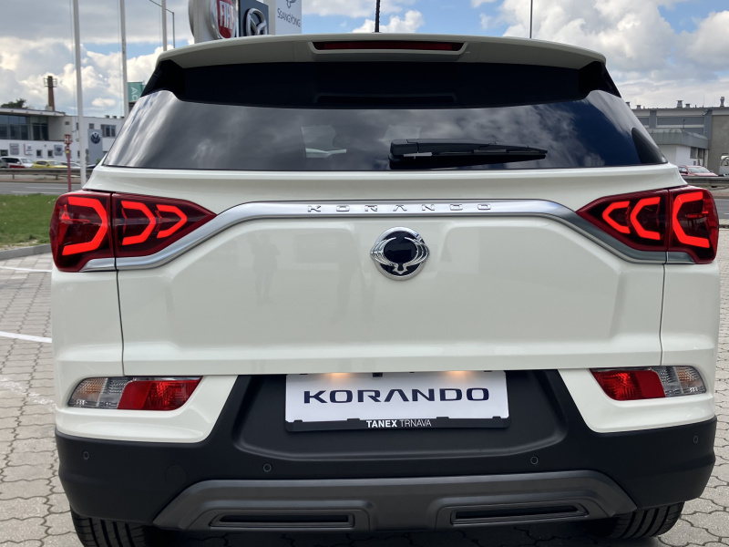 KGM Korando Style+ MT / FWD / WAA