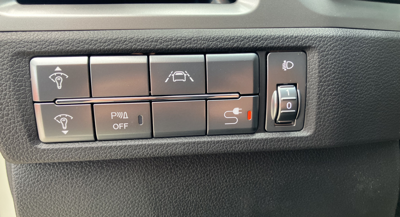 KGM Korando Style+ MT / FWD / WAA