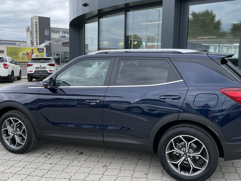 Sssang Yong Korando Style+ MT / FWD / BAS