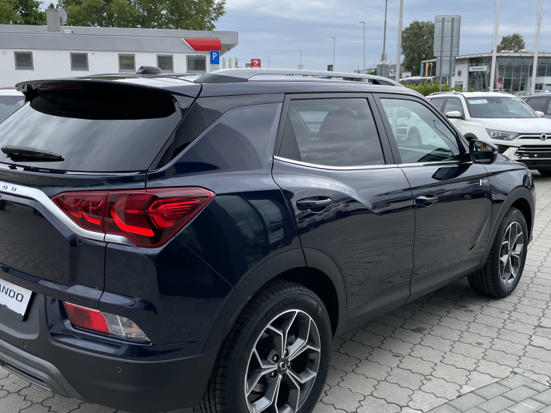 Sssang Yong Korando Style+ MT / FWD / BAS