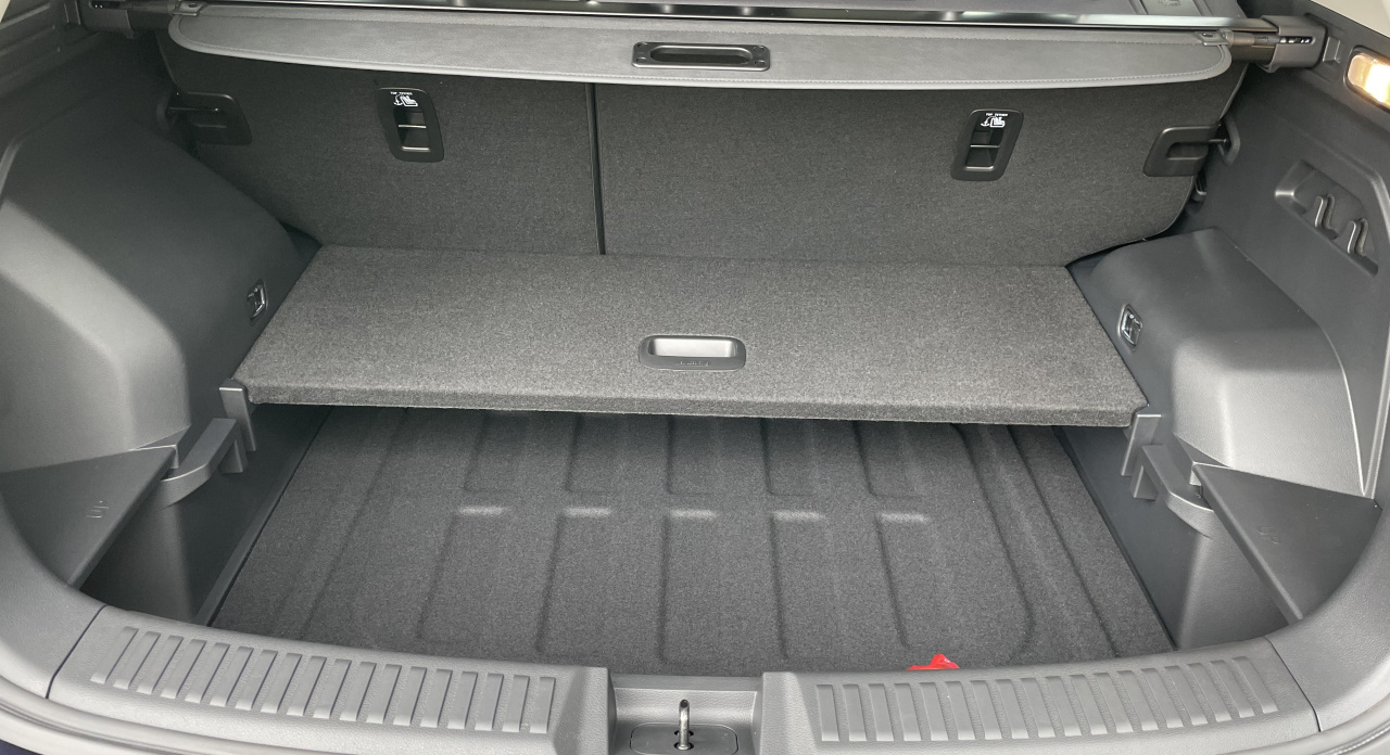 Sssang Yong Korando Style+ MT / FWD / BAS