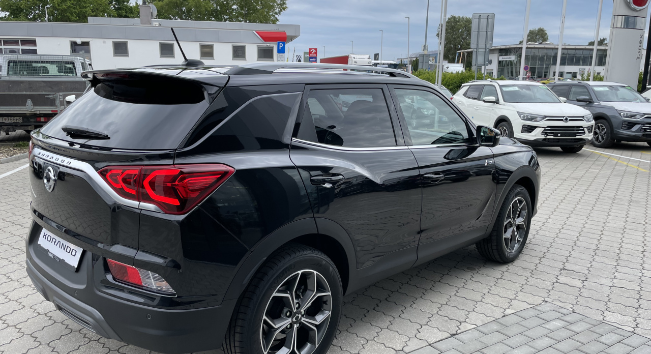 KGM Korando Style+ MT / FWD / LAK