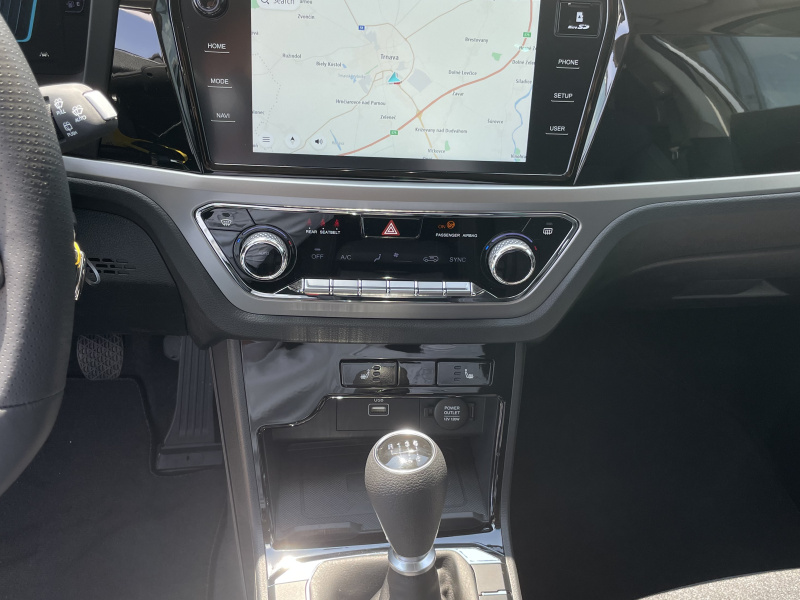 KGM Korando Style+ MT / FWD / LAK