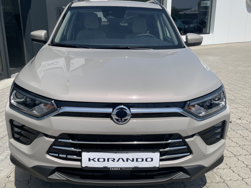 KGM Korando Style+ AT / FWD / EBL