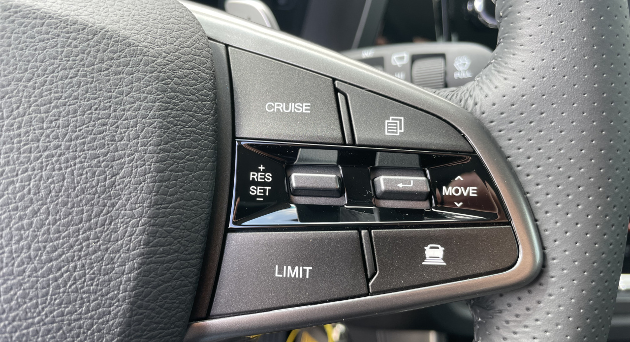 KGM Korando Style+ AT / FWD / EBL