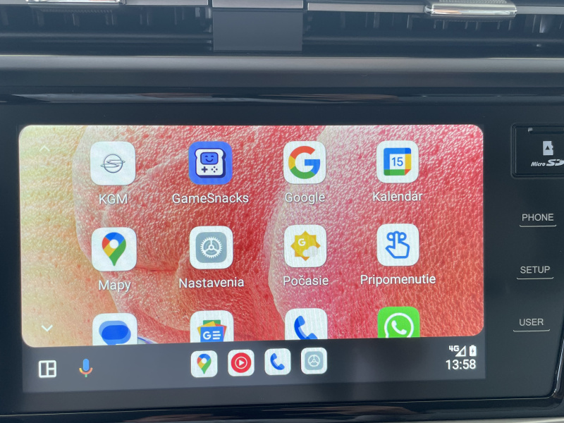 KGM Korando Style+ MT / FWD / EBL