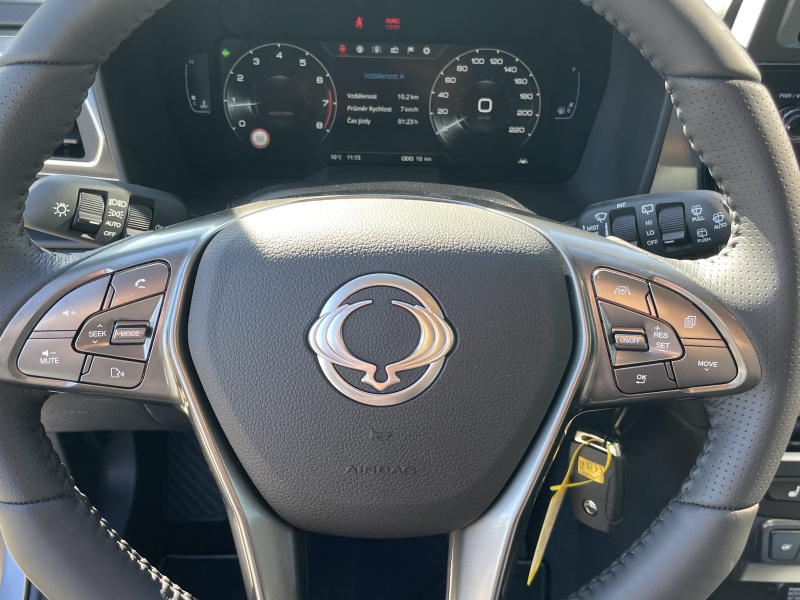 KGM Tivoli Style MT / FWD / ADE