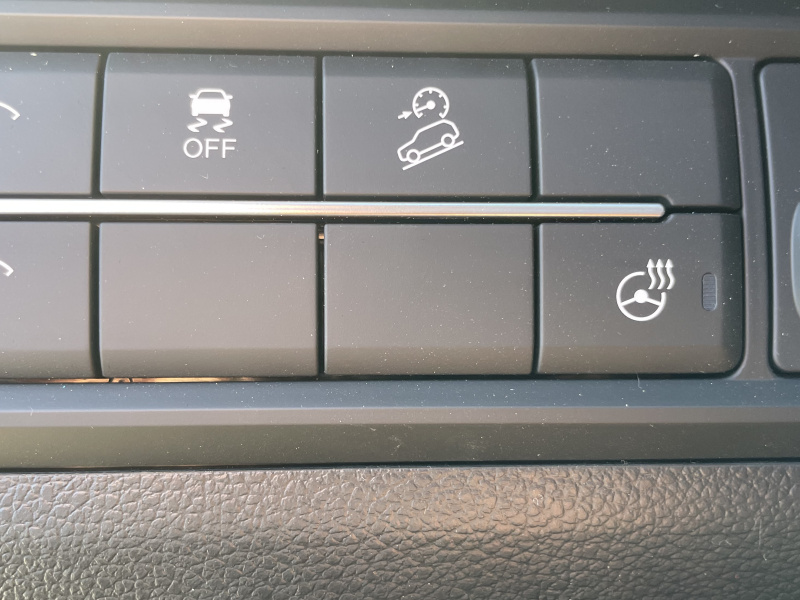 KGM Tivoli Style MT / FWD / ADE