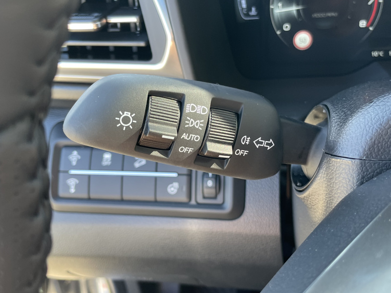 KGM Tivoli Style MT / FWD / ADE