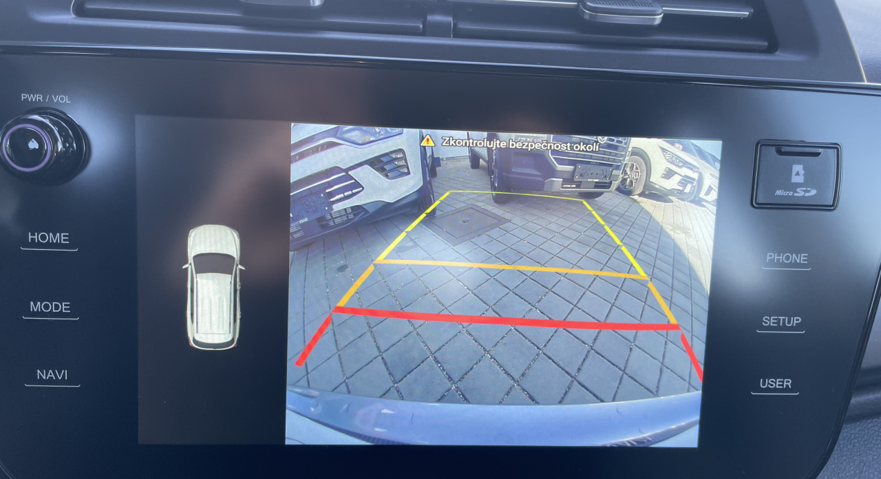 KGM Tivoli Style MT / FWD / ADE