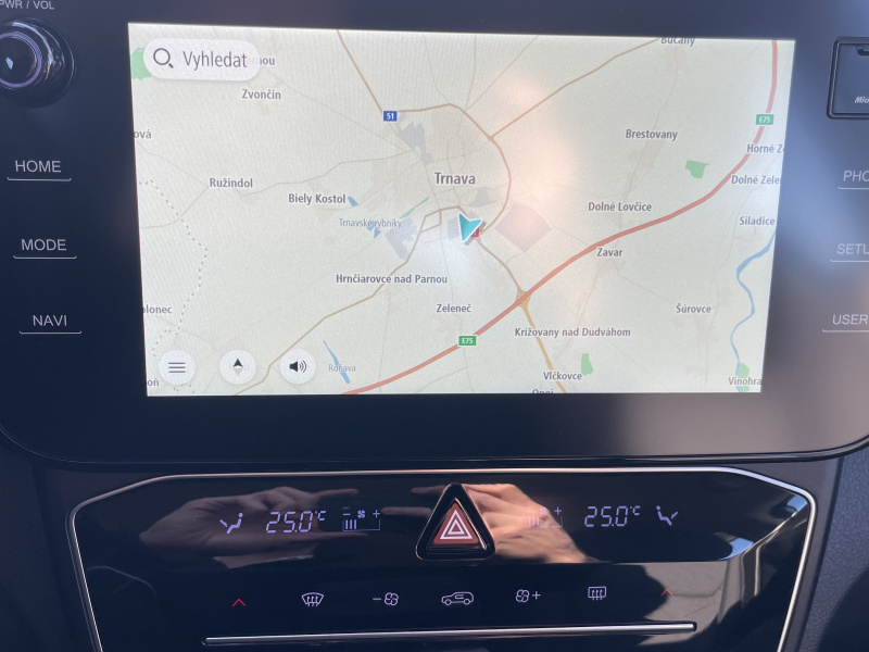 KGM Tivoli Style MT / FWD / EBL