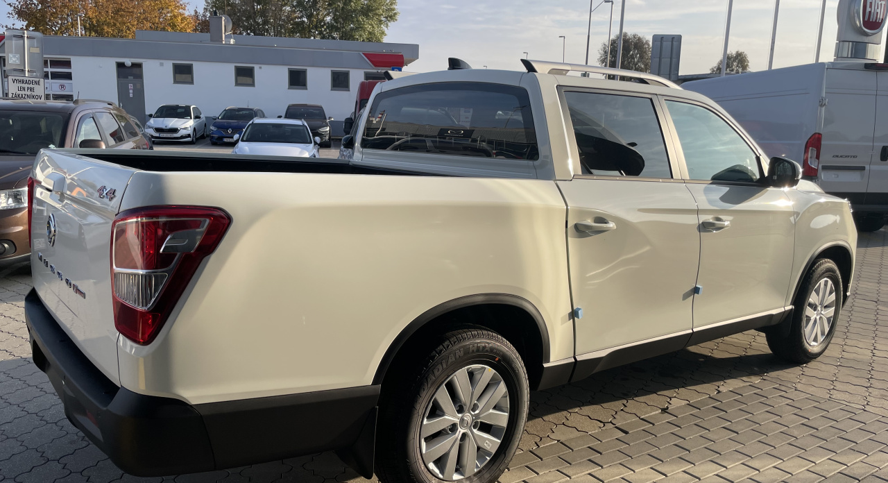 KGM Musso Style+ AT / AWD / WAA