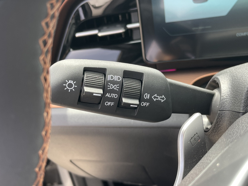 KGM Torres EVX Premium AT / FWD / EBL