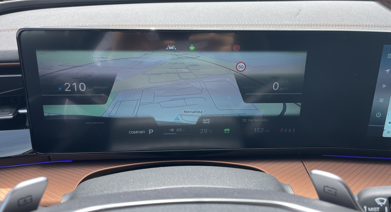 KGM Torres EVX Premium AT / FWD / EBL