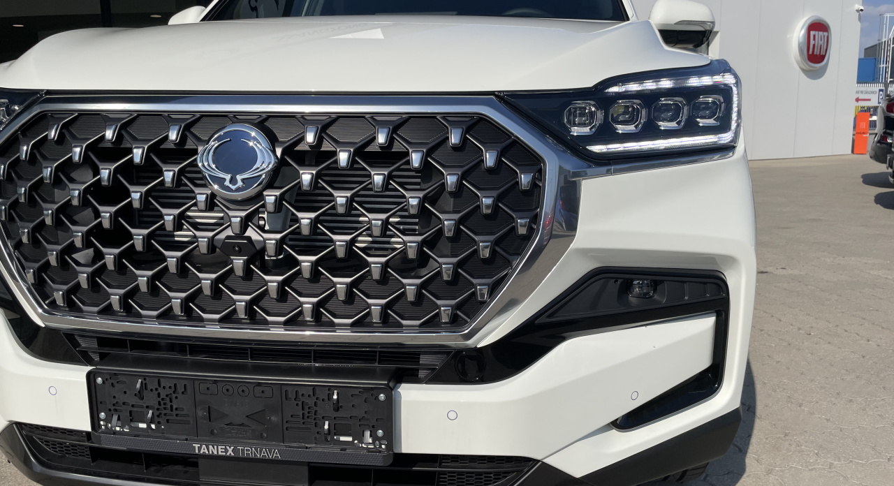 KGM Rexton Premium+ AT / AWD / WAA