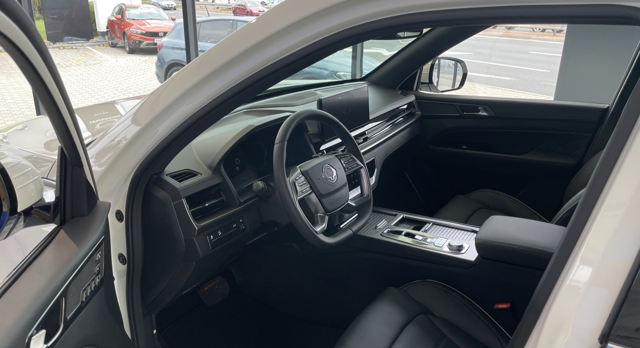 KGM Rexton Premium+ AT / AWD / WAA