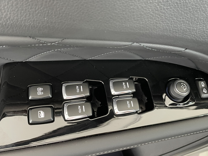 KGM Rexton Premium+ AT / AWD / WAA