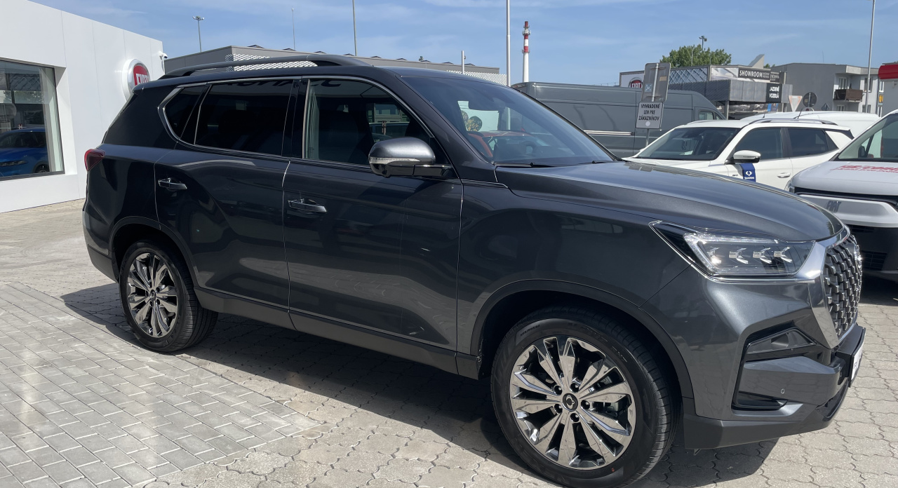 KGM Rexton Premium+ AT / AWD / ACM