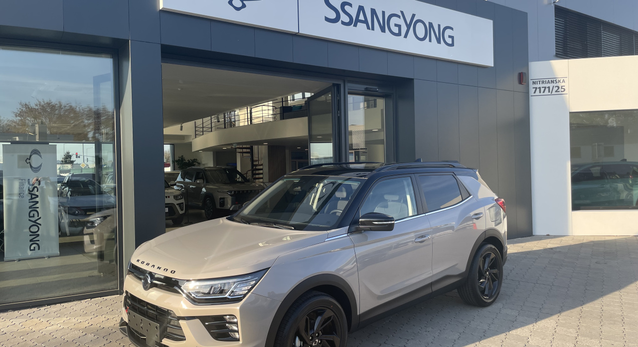 KGM Korando Style+ AT / FWD / AT / BLACK / TECH