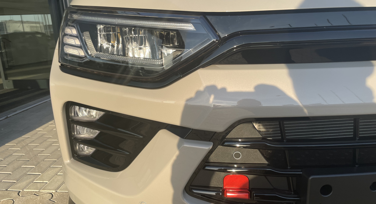 KGM Korando Style+ AT / FWD / AT / BLACK / TECH