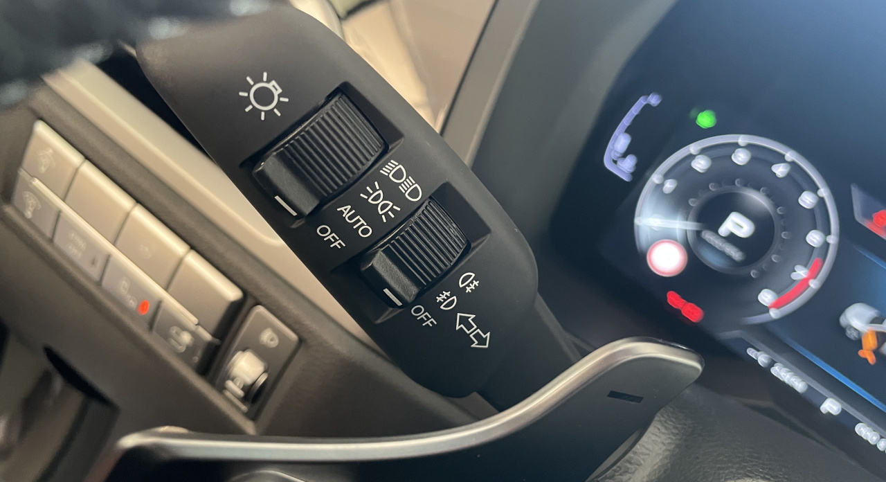 KGM Korando Style+ AT / FWD / AT / BLACK / TECH