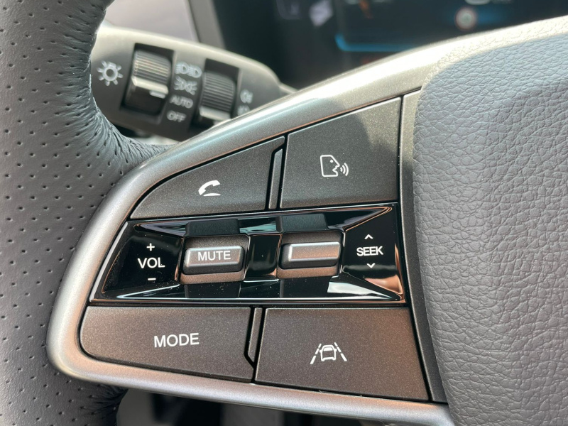 KGM Korando Style+ MT / FWD / EBL