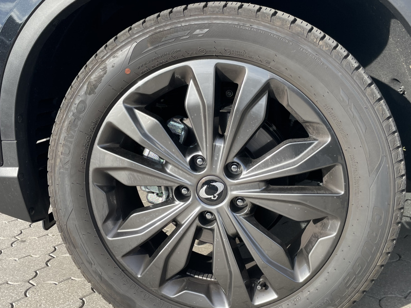 KGM Rexton Premium+ AT / AWD / LAK / BLACK