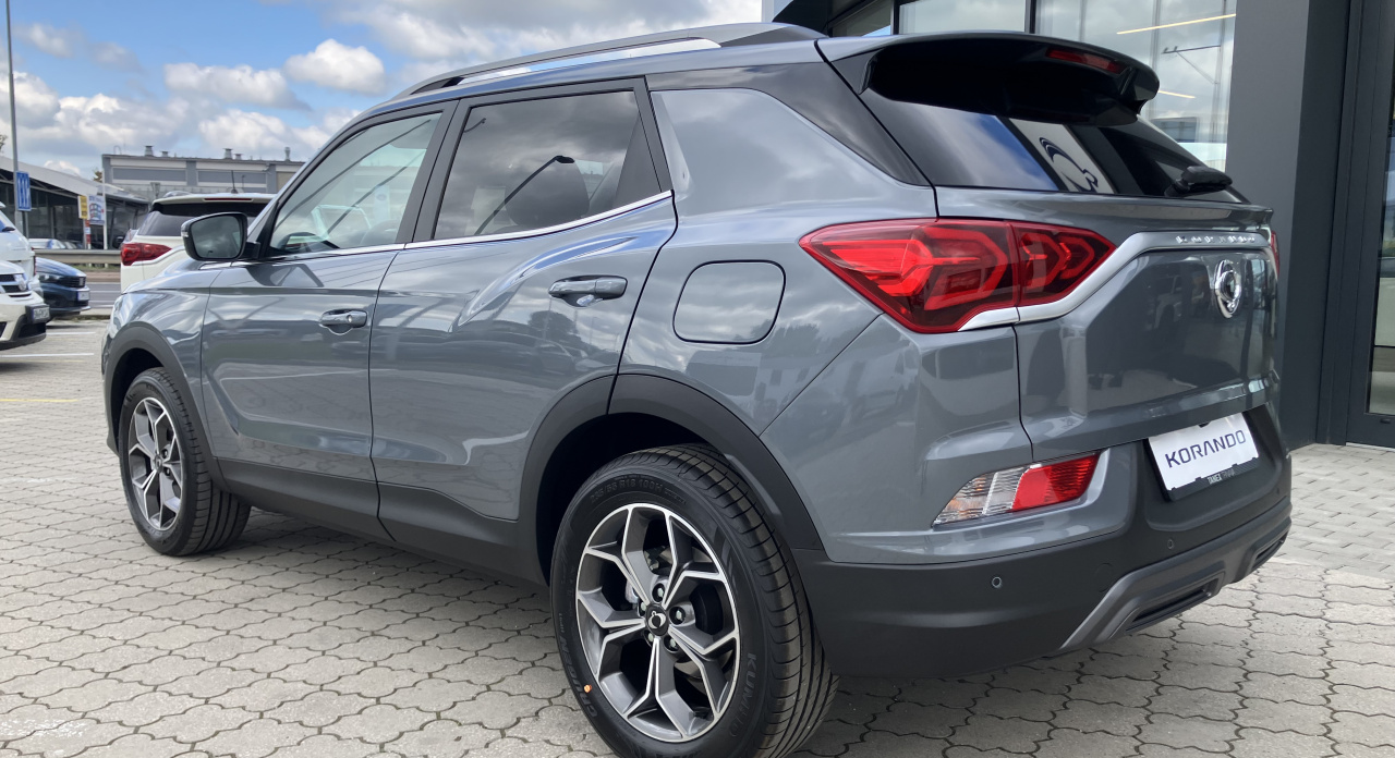 Ssang Yong Korando Style+ MT / FWD / ADE