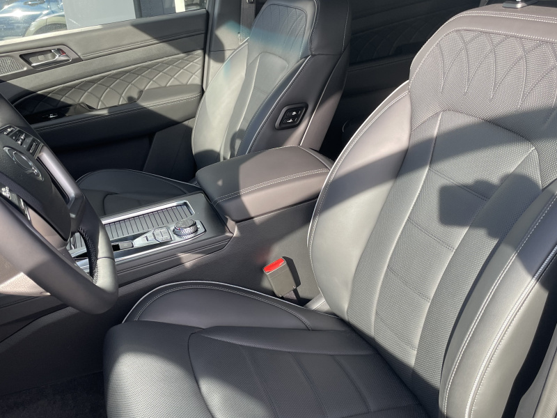 KGM Rexton Premium+ AT / AWD / LAK / BLACK