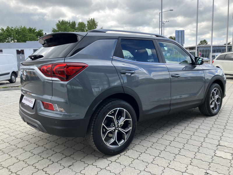 Ssang Yong Korando Style+ MT / FWD / ADE