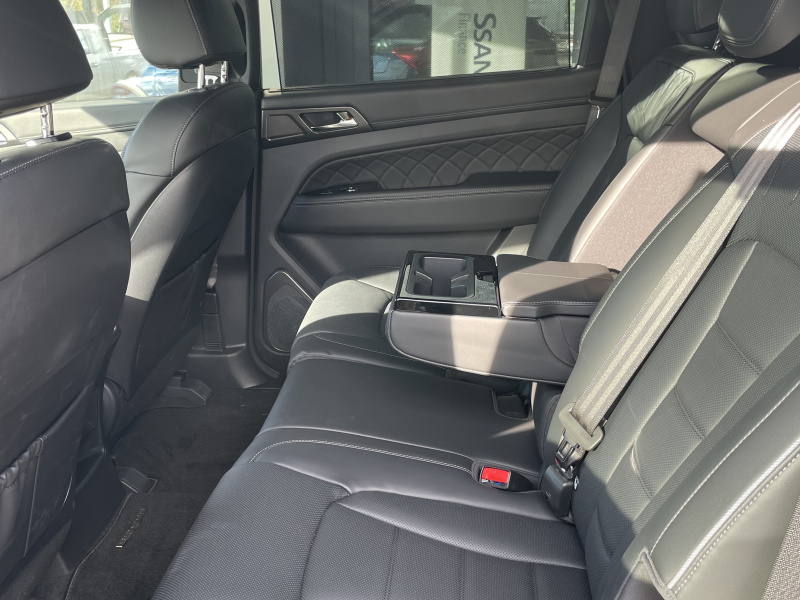 KGM Rexton Premium+ AT / AWD / LAK / BLACK