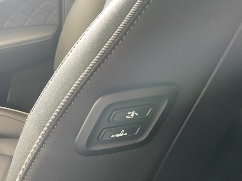 KGM Rexton Premium+ AT / AWD / LAK / BLACK