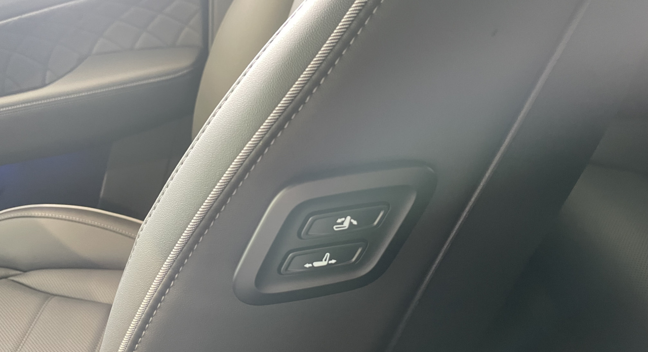 KGM Rexton Premium+ AT / AWD / ACY