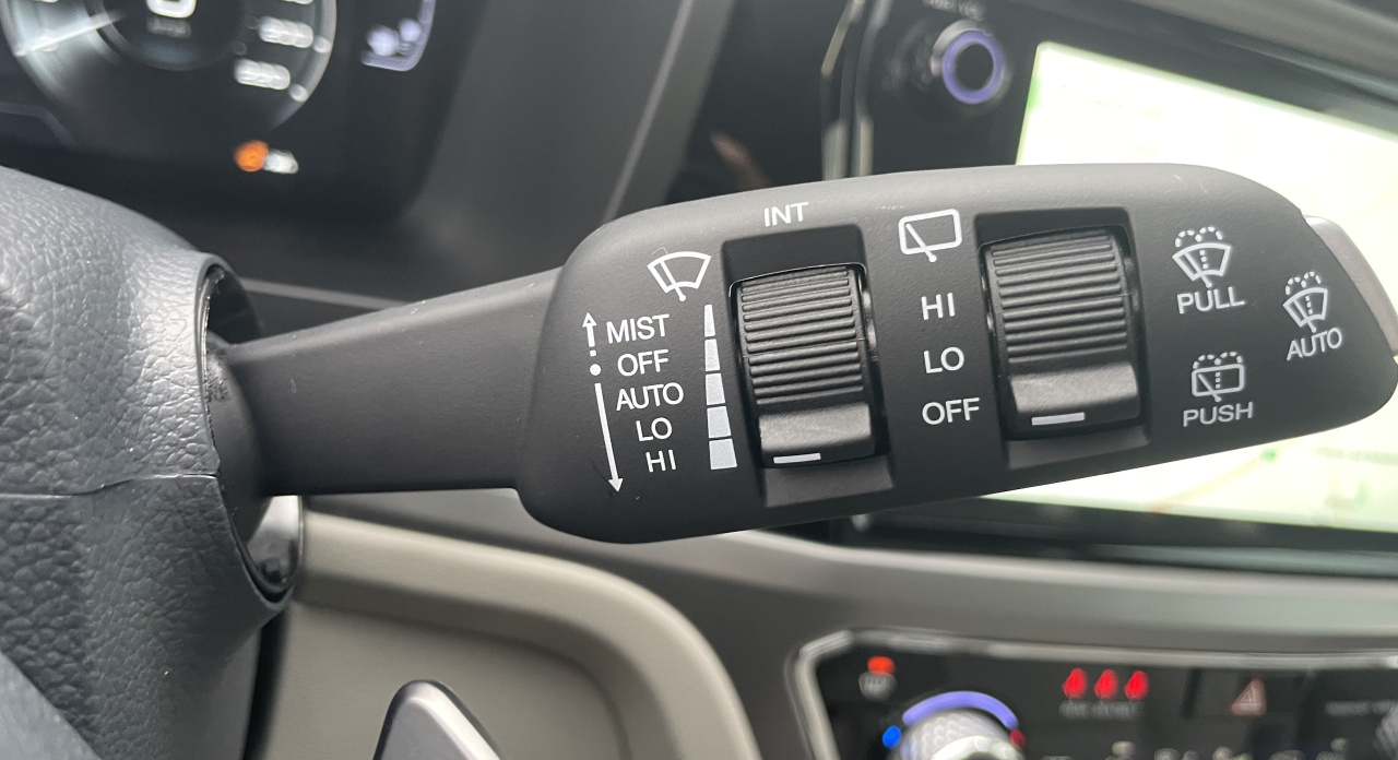 KGM Korando Premium AT / FWD / EBL / BLACK