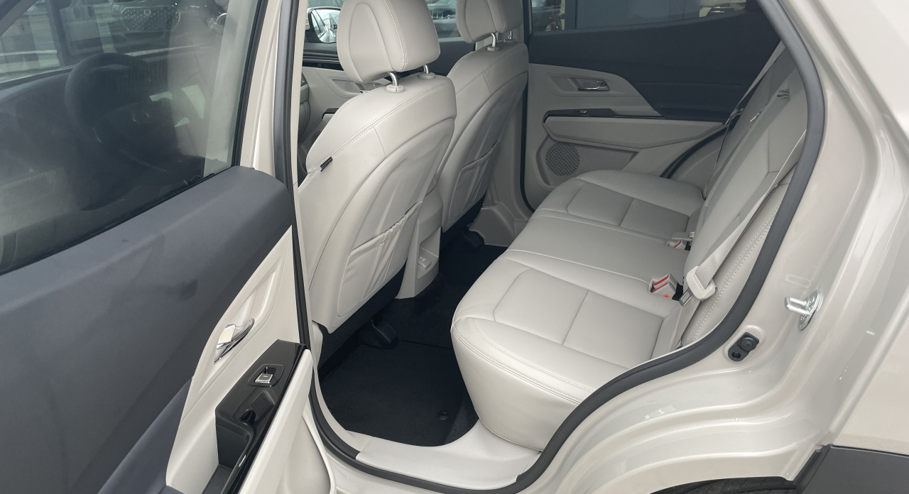 KGM Korando Premium AT / FWD / EBL / BLACK