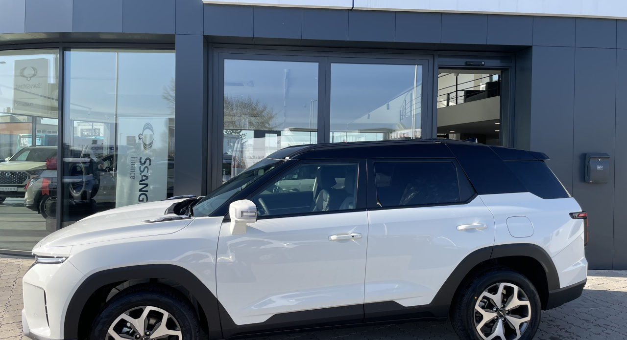 KGM Torres Style AT / FWD / 2WA / E16 / SCU