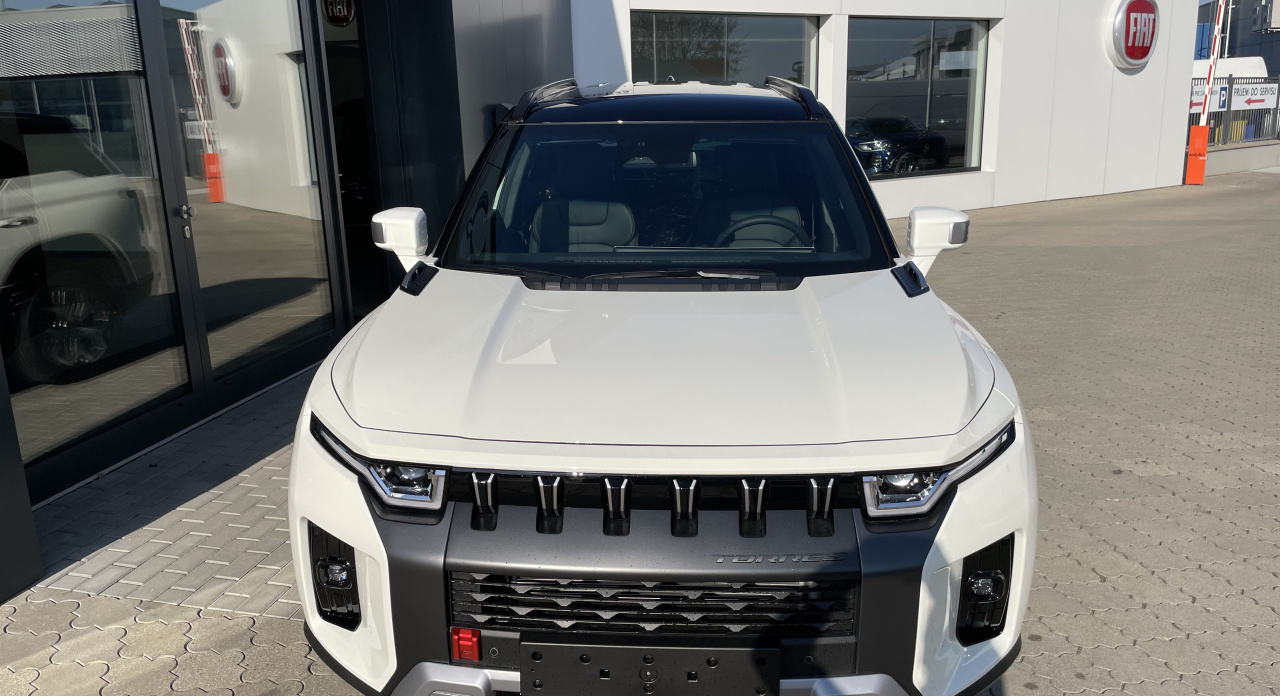 KGM Torres Style AT / FWD / 2WA / E16 / SCU