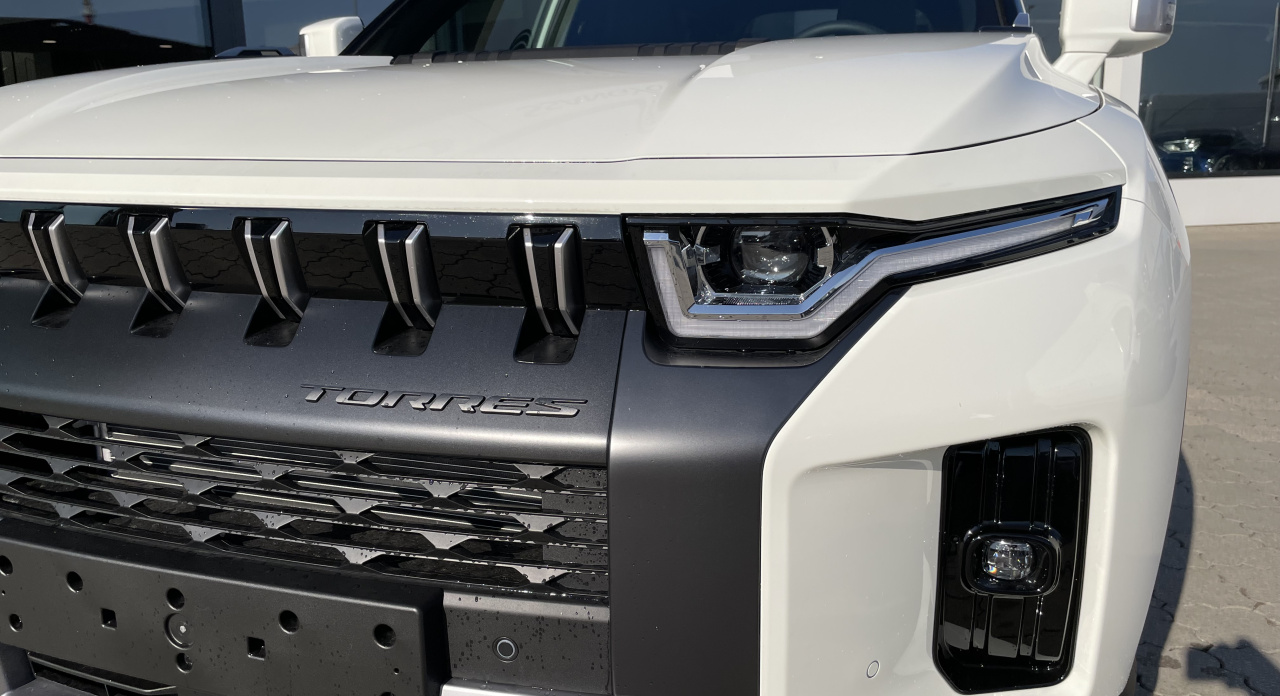 KGM Torres Style AT / FWD / 2WA / E16 / SCU