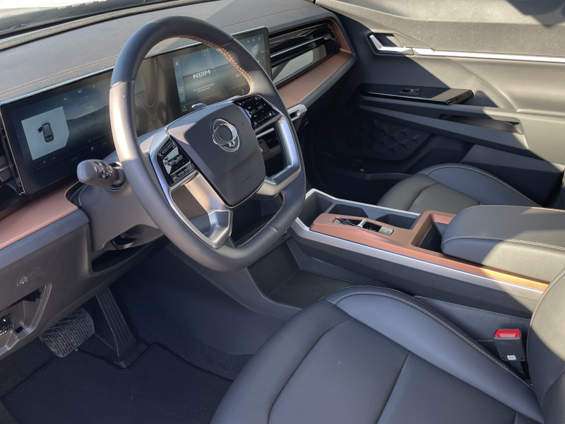 KGM Torres Style AT / FWD / 2WA / E16 / SCU