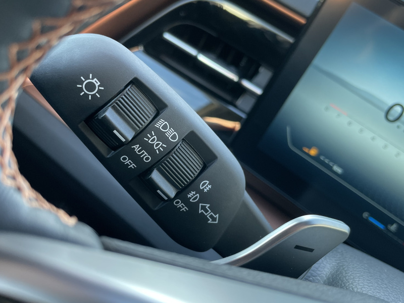 KGM Torres Style AT / FWD / 2WA / E16 / SCU