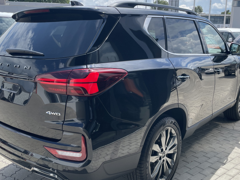 KGM Rexton Premium+ AT / AWD / LAK / BLACK / SV.INT