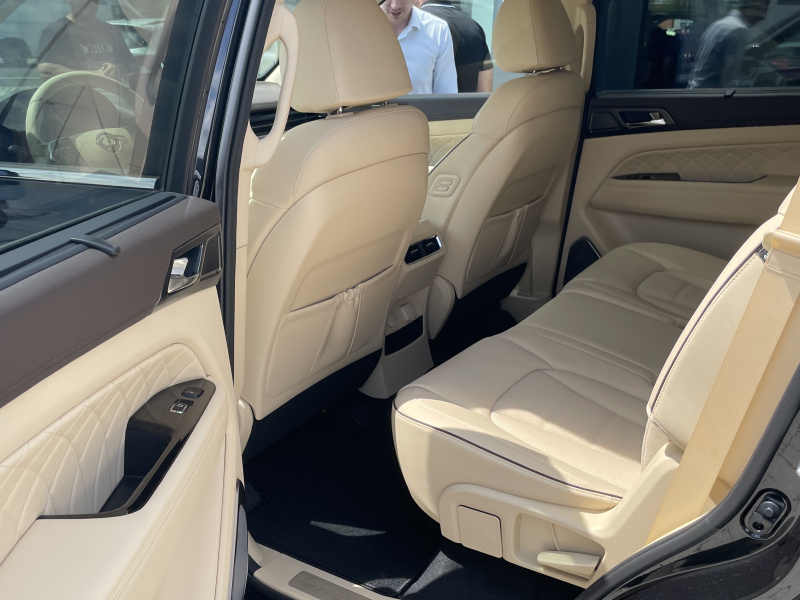 KGM Rexton Premium+ AT / AWD / LAK / BLACK / SV.INT