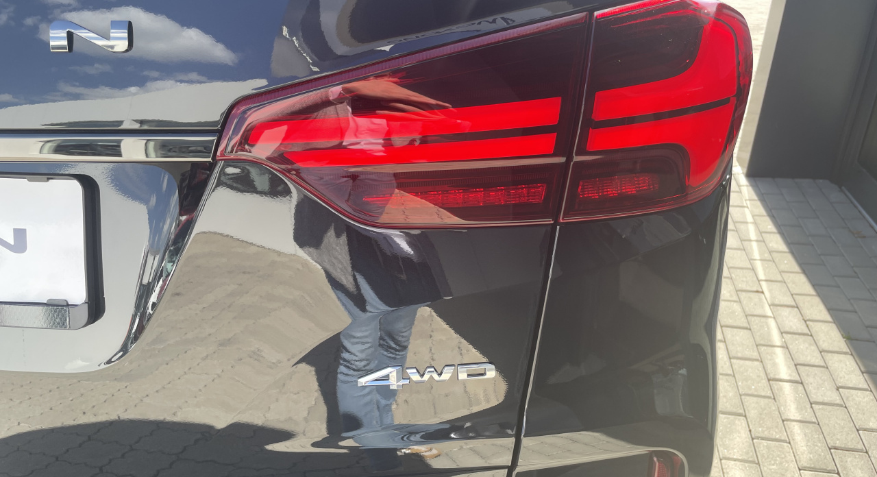 KGM Rexton Premium+ AT / AWD / LAK / BLACK