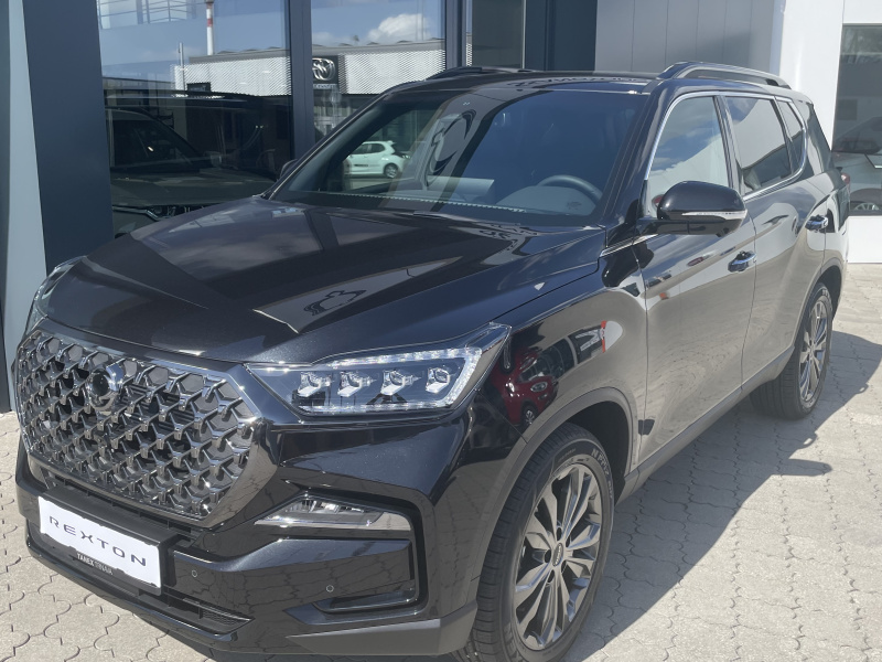 KGM Rexton Premium+ AT / AWD / LAK / BLACK