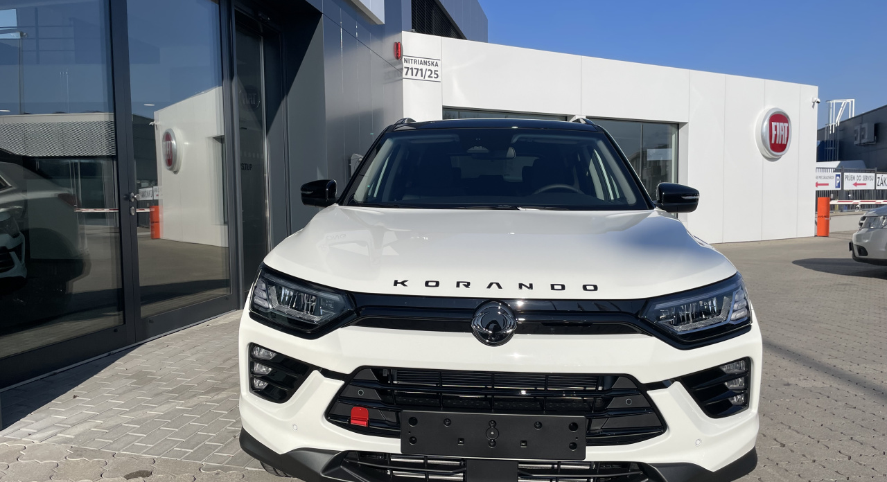 KGM Korando Style+ AT / FWD / AT / WAA / BLACK / TECH