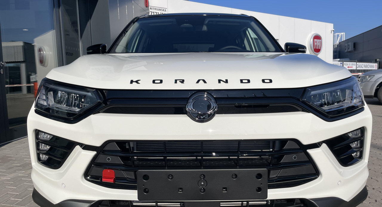 KGM Korando Style+ AT / FWD / AT / WAA / BLACK / TECH