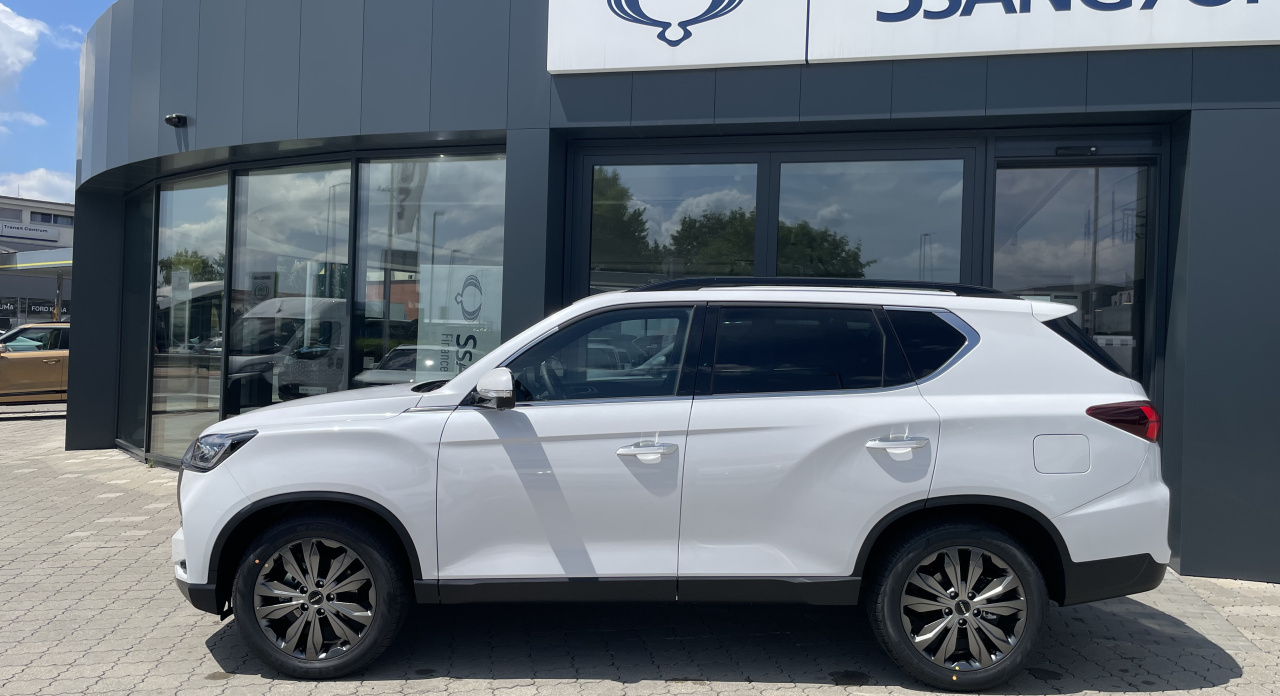 KGM Rexton Premium+ AT / AWD / WAK / BLACK