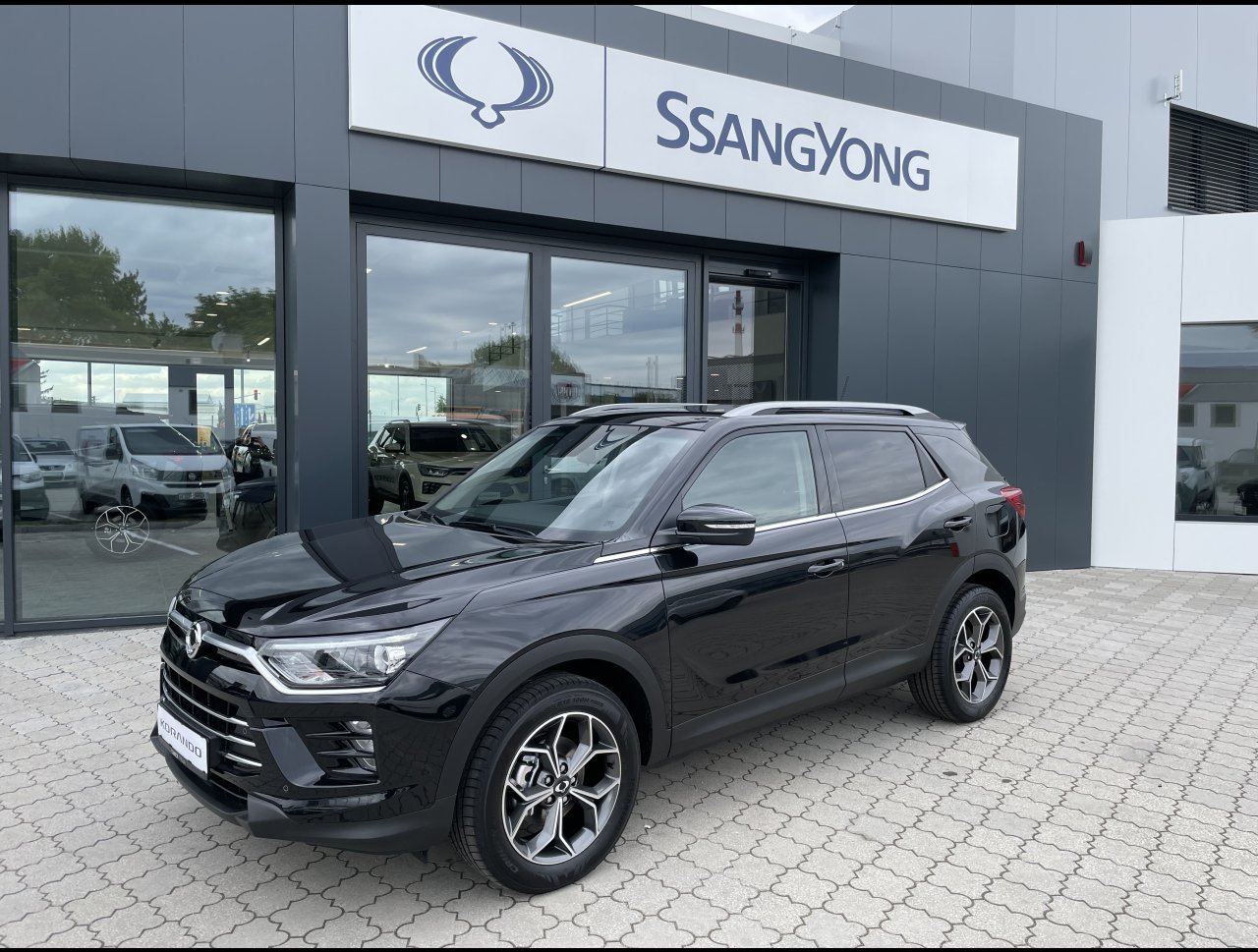 KGM Korando Style+ AT / FWD / LAK / TECH