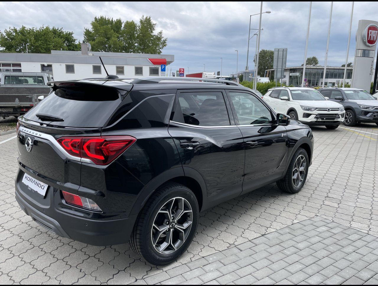 KGM Korando Style+ AT / FWD / LAK / TECH